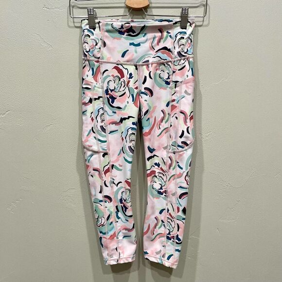 Athleta Ultimate Stash II Capri Leggings - Size: XS - Picture 2 of 8